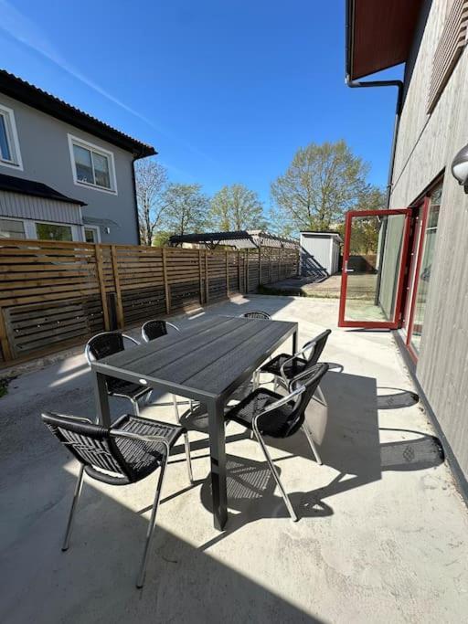 Laegenheter Vallersgatan Visby Bagian luar foto